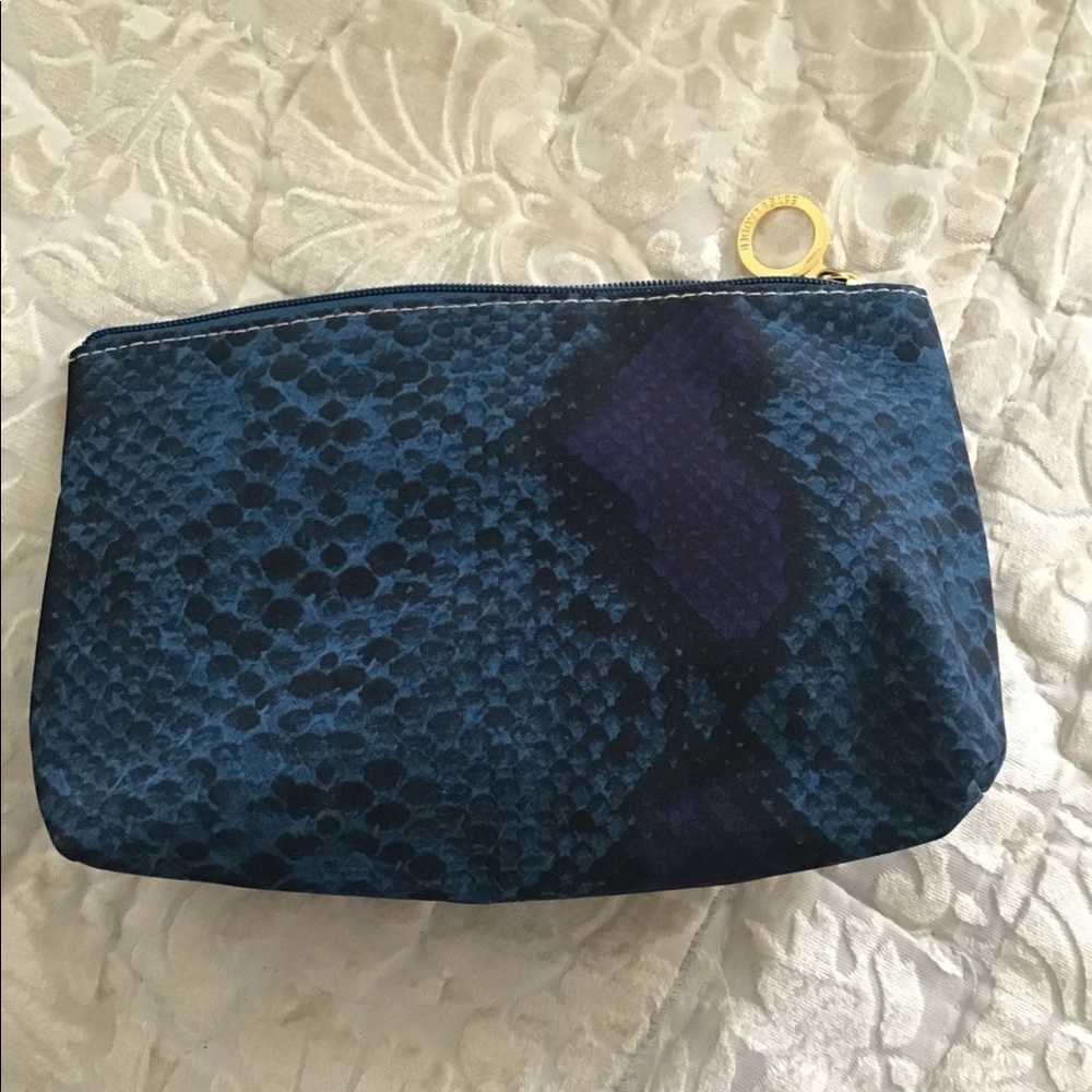 Estée Lauder makeup bag snake pattern blue NEW great grab bag gift NEW